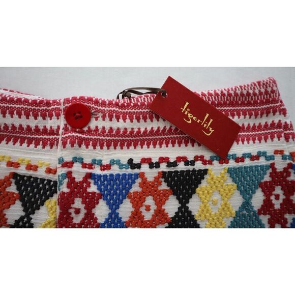 Tigerlily Women Sz 4 Oat Multi Embroidered Uluaki 10" Length Cotton Shorts - Picture 3 of 9